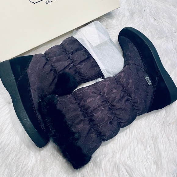 NIB! Coach Theona Snow Boots in Black Signature Lined with Rabbit Fur - Picture 8 of 10